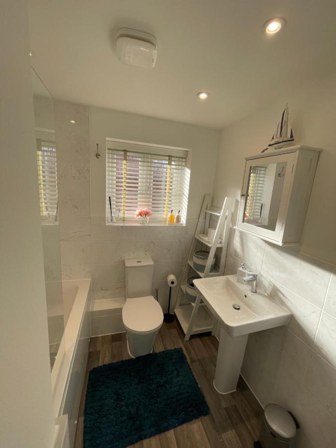 Aspen Villa Хемел Хемпстед Екстериор снимка