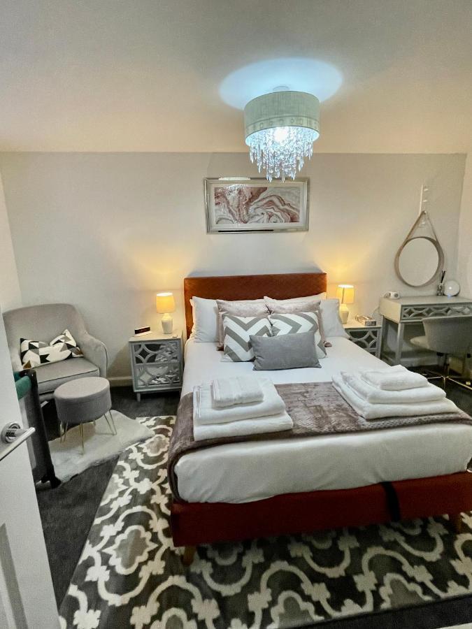 Aspen Villa Хемел Хемпстед Екстериор снимка